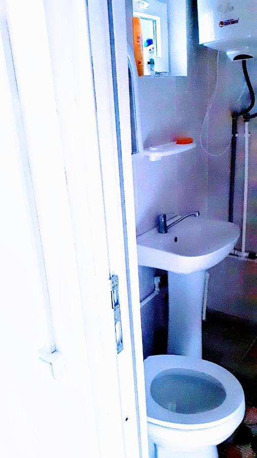 מסטיה Laila Guest House מראה חיצוני תמונה