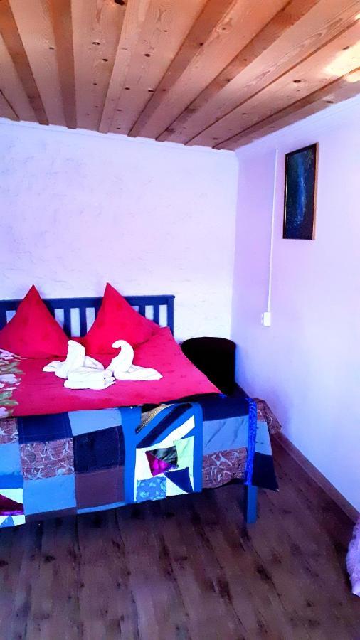 מסטיה Laila Guest House מראה חיצוני תמונה