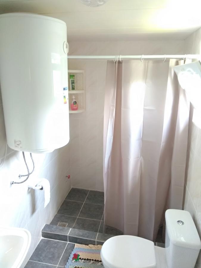 מסטיה Laila Guest House מראה חיצוני תמונה