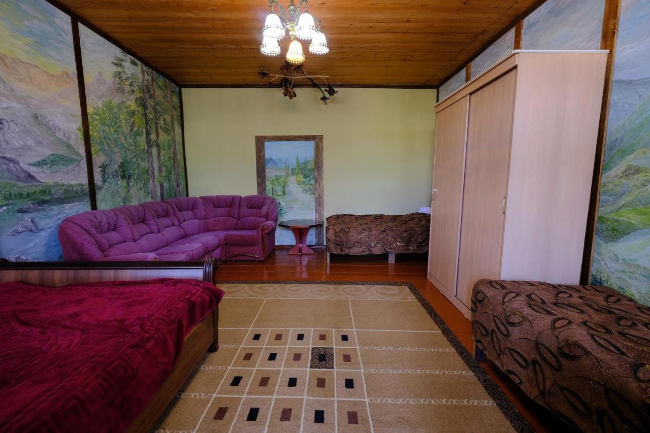 מסטיה Laila Guest House מראה חיצוני תמונה