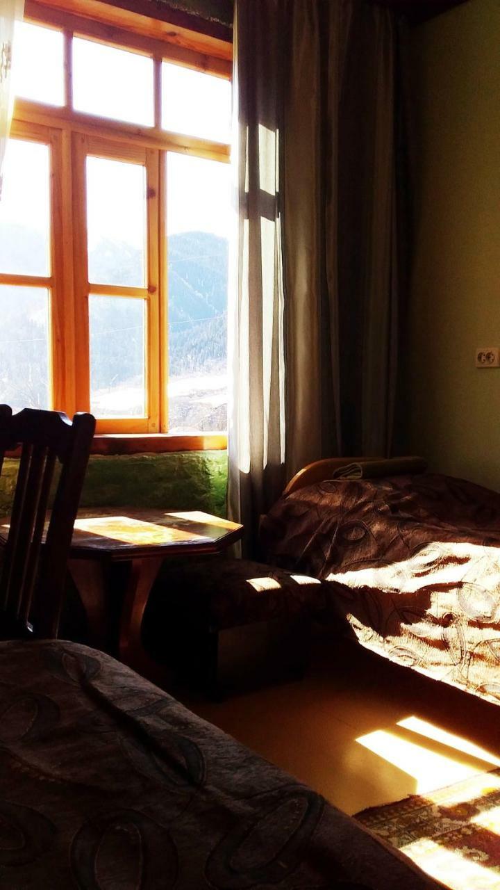 מסטיה Laila Guest House מראה חיצוני תמונה